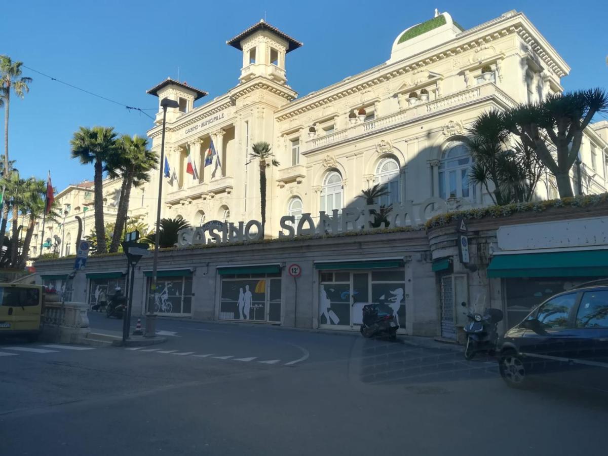 Casa Moret Sanremo Exteriör bild